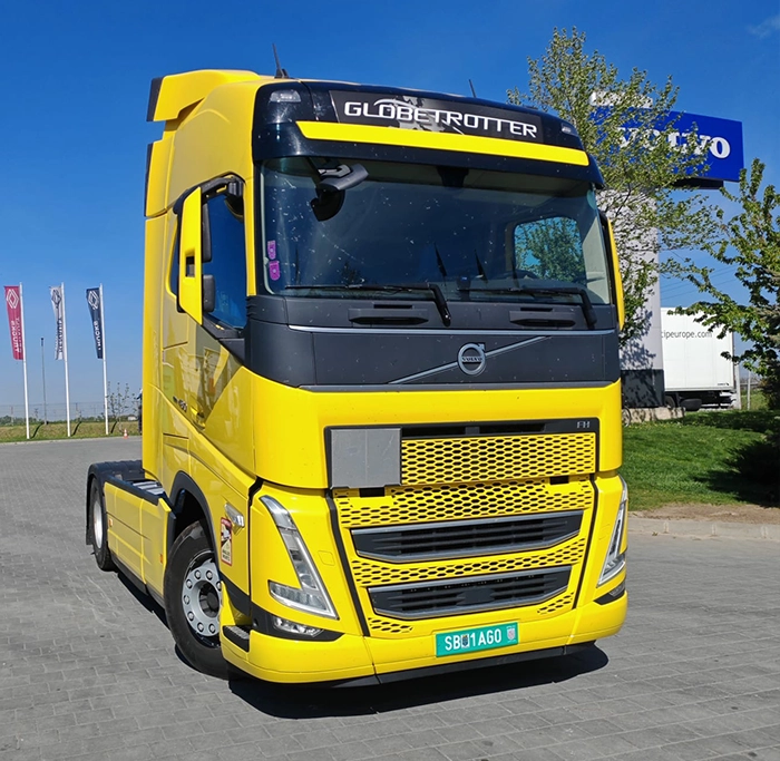 Camion Volvo modern achizitionat de curand pentru reinnoirea flotei de transport